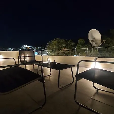 Giorgio Luxury Loft With Amazing View Of Apartment *